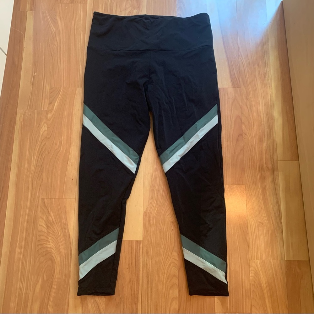 Onzie sporty leggings size XL